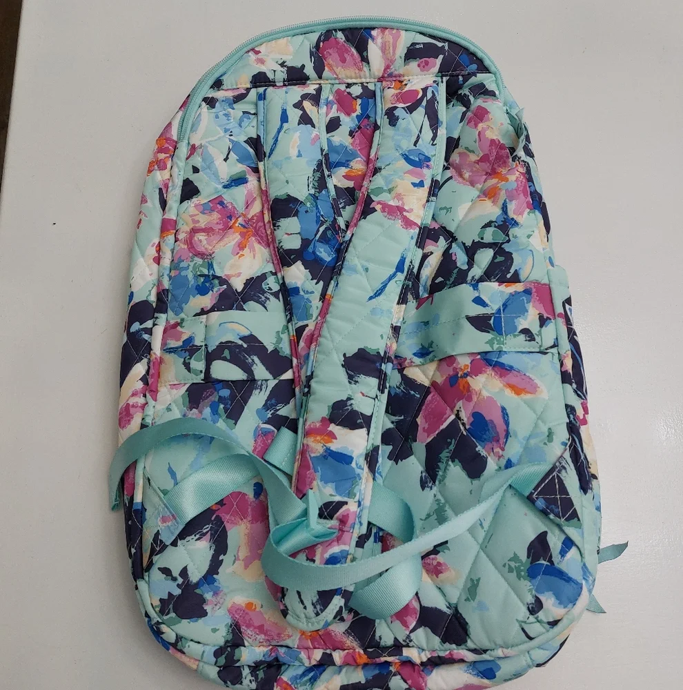 Vera Bradley Large Travel Backpack Ultralight Floating Blossoms NWT
